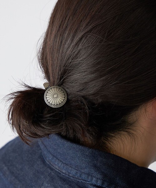 SHIPS（シップス）の「【WEB限定】SHIPS: ネイティブ コンチョ ヘアゴム（ヘアゴム・メンズ・ホワイト系その他/ストーン/ライトホワイト/オフホワイト/ホワイト・ONE SIZE）」の3枚目の写真