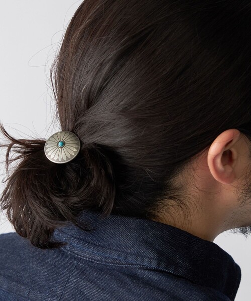 SHIPS（シップス）の「【WEB限定】SHIPS: ネイティブ コンチョ ヘアゴム（ヘアゴム・メンズ・ホワイト系その他/ストーン/ライトホワイト/オフホワイト/ホワイト・ONE SIZE）」の6枚目の写真