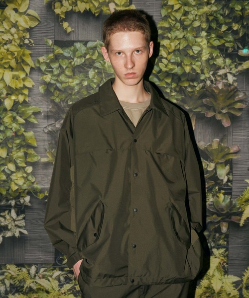 phenix（プラスフェニックス）の「【MENS】HYBRID COACH JACKET