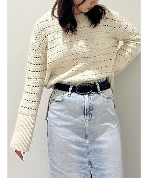 GAP(ギャップ)の「24/7 スプリットヘム クロシェ セーター(ニット/セーター・レディース・ブルー/ベージュ・M/L/XS/S/XL/XXS)」の2枚目の写真