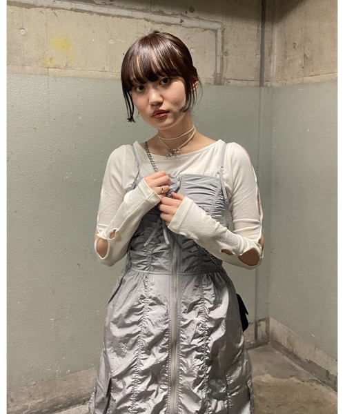セール】【再入荷】HOLE DESIGN CUT TOPS ホール デザイン