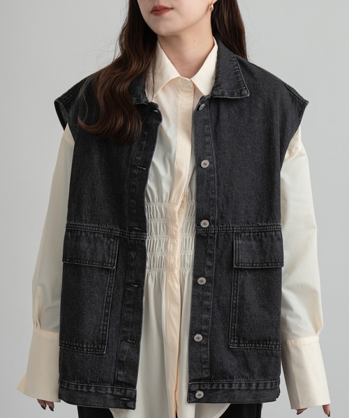lawgy（ラウジー）の「front pocket denim vest / フロントポケットデニムベスト（ベスト・レディース・ブラック・FREE）」の4枚目の写真