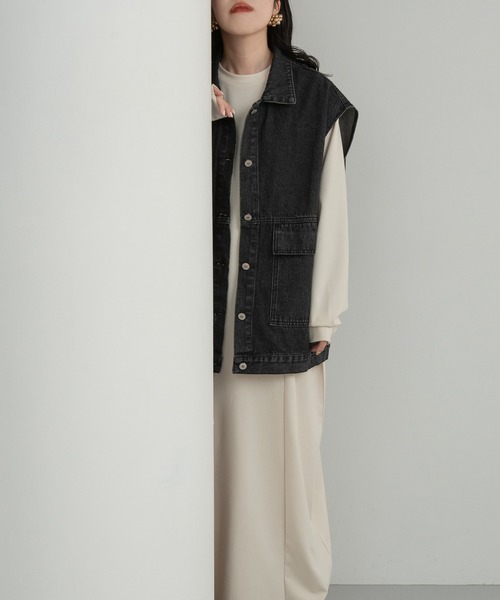lawgy（ラウジー）の「front pocket denim vest / フロントポケットデニムベスト（ベスト・レディース・ブラック・FREE）」の2枚目の写真