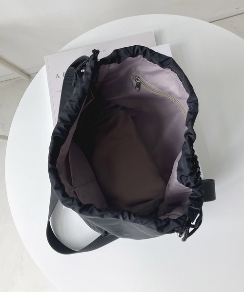 AS KNOW AS plus（アズノゥアズプラス）の「巾着ミリタリーショルダーバッグ（ショルダーバッグ・レディース・ブラック/カーキ/ブラック系/カーキ系・FREE）」の17枚目の写真