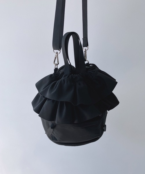 AS KNOW AS plus（アズノゥアズプラス）の「巾着ミリタリーショルダーバッグ（ショルダーバッグ・レディース・ブラック/カーキ/ブラック系/カーキ系・FREE）」の22枚目の写真