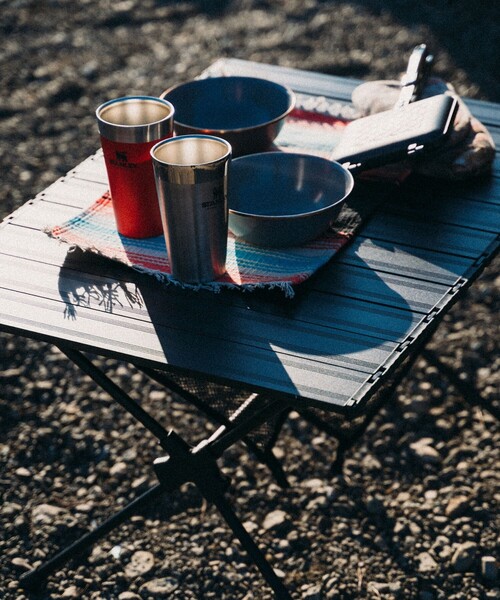 FREAK'S STORE(フリークスストア)の「VANLIFE SUPPLY BY FREAK'S STORE/ヴァンライフサプライ バイ フリークスストア VLS 2Way Foldig Table(家具・メンズ・ブラック・ONE SIZE)」の2枚目の写真