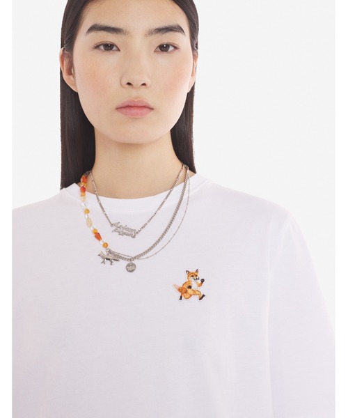 Maison Kitsune(メゾンキツネ)の「SPEEDY FOX PATCH COMFORT TEE-SHIRT(Tシャツ/カットソー・レディース・ブルー系その他/ホワイト/ベージュ系その他/ブラック/ラベンダー/ローズ系・XS/S/M/L/XL)」の12枚目の写真