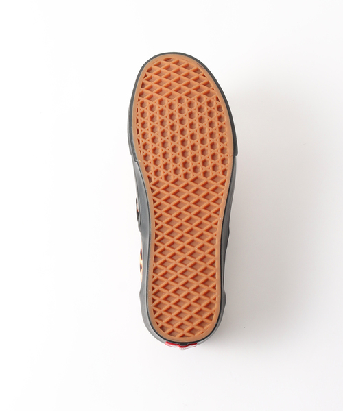 VANS(バンズ)の「【VANS / バンズ】Classic Slip-On 90s GRUNGE BLACK(スニーカー・メンズ・キャメル・26cm/26.5cm/27cm/27.5cm/28cm)」の7枚目の写真