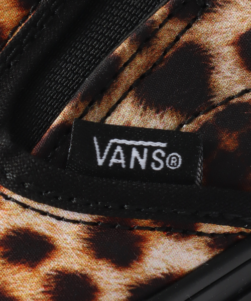VANS(バンズ)の「【VANS / バンズ】Classic Slip-On 90s GRUNGE BLACK(スニーカー・メンズ・キャメル・26cm/26.5cm/27cm/27.5cm/28cm)」の9枚目の写真
