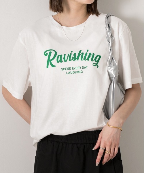 ad thie(アドティエ)の「クルーネック ロゴプリントTシャツ(Tシャツ/カットソー・レディース・ホワイト×ブラック/ホワイト×グリーン/ブラック/ブルー/チャコール・FREE)」の2枚目の写真