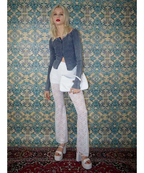 EVRIS(エヴリス)の「レースフレアパンツ(その他パンツ・レディース・ブラック/ホワイト・MEDIUM/SMALL)」の5枚目の写真