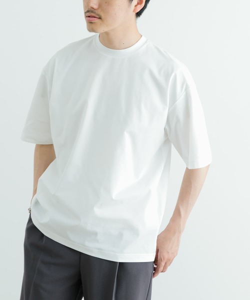 ITEMS URBANRESEARCH（アイテムズ アーバンリサーチ）の「速乾×冷感 高機能天竺 Tシャツ（Tシャツ/カットソー・メンズ・ブラック/ベージュ/ホワイト・MEDIUM/LARGE）」の5枚目の写真