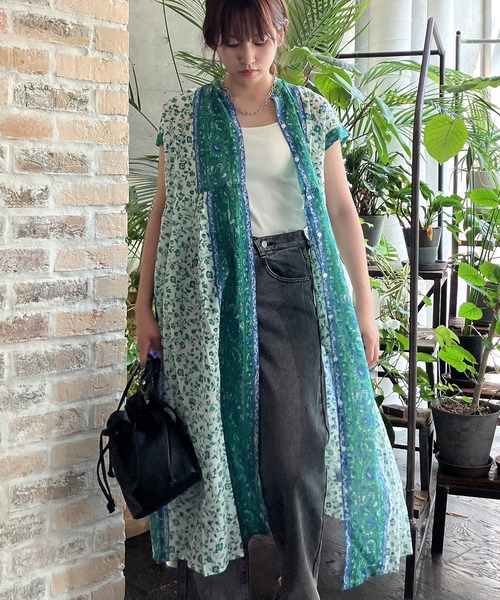 AS KNOW AS plus（アズノゥアズプラス）の「◎パネル柄彩りギャザーワンピ―ス（ワンピース・レディース・ネイビー系/グリーン系/イエロー/チャコールグレー・FREE）」の16枚目の写真