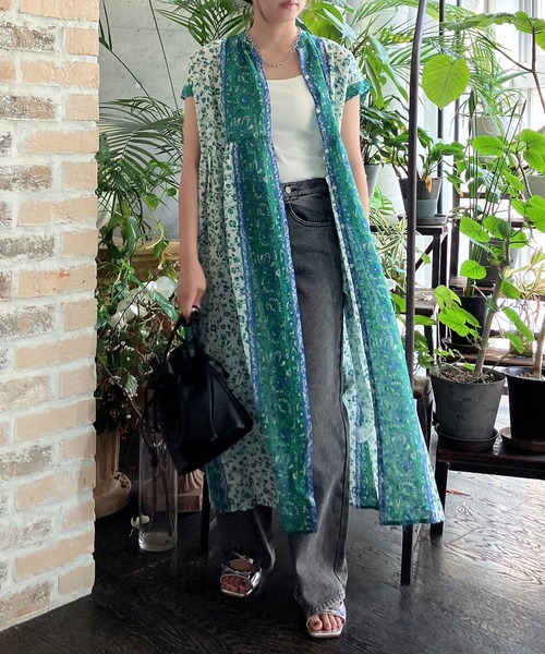 AS KNOW AS plus（アズノゥアズプラス）の「◎パネル柄彩りギャザーワンピ―ス（ワンピース・レディース・ネイビー系/グリーン系/イエロー/チャコールグレー・FREE）」の17枚目の写真