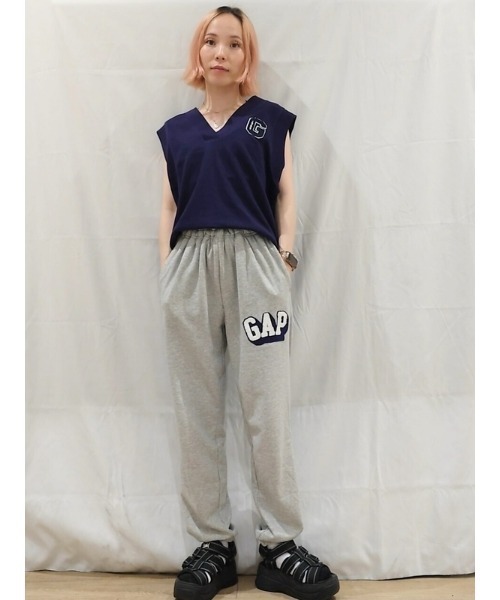 GAP（ギャップ）の「ヴィンテージソフト オーバーサイズ ベスト（ベスト・レディース・ネイビー/ライトグレー・M/S/L/XS/XXS/XL）」の21枚目の写真