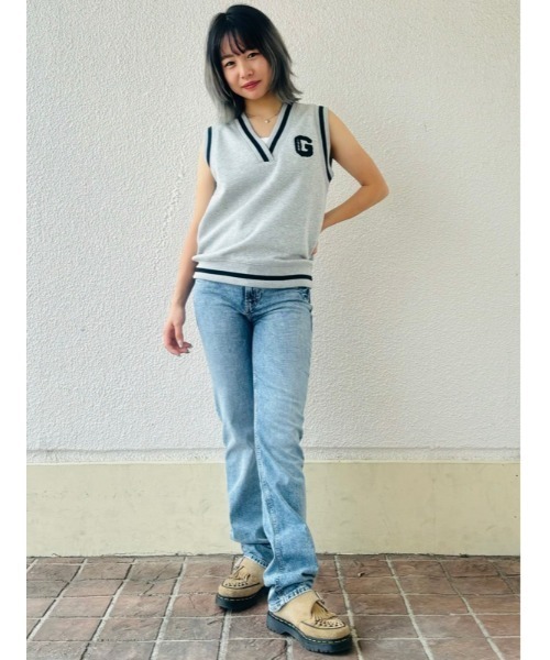 GAP（ギャップ）の「ヴィンテージソフト オーバーサイズ ベスト（ベスト・レディース・ネイビー/ライトグレー・M/S/L/XS/XXS/XL）」の17枚目の写真