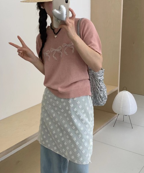 Jayro(ジャイロ)の「リボン刺繍サマーニット半袖プルオーバー(ニット/セーター・レディース・ブラック/イエロー/ホワイト/グリーン/ピンク・FREE)」の5枚目の写真