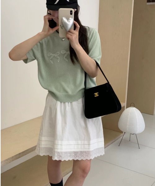 Jayro(ジャイロ)の「リボン刺繍サマーニット半袖プルオーバー(ニット/セーター・レディース・ブラック/イエロー/ホワイト/グリーン/ピンク・FREE)」の8枚目の写真