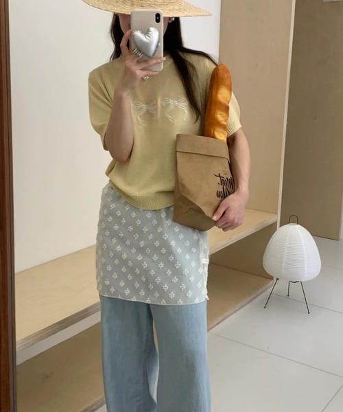 Jayro(ジャイロ)の「リボン刺繍サマーニット半袖プルオーバー(ニット/セーター・レディース・ブラック/イエロー/ホワイト/グリーン/ピンク・FREE)」の10枚目の写真