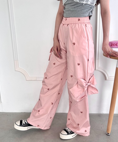 SOLLON.(ソルロン)の「アニマル柄リボンワイドパンツ(その他パンツ・レディース・ピンク/ブラック/アイボリー・M)」の22枚目の写真