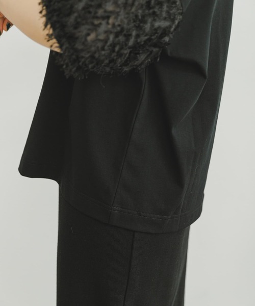 ITEMS URBANRESEARCH(アイテムズ アーバンリサーチ)の「フェザーフリンジドッキングプルオーバー(Tシャツ/カットソー・レディース・ブラック/オフホワイト・FREE)」の11枚目の写真