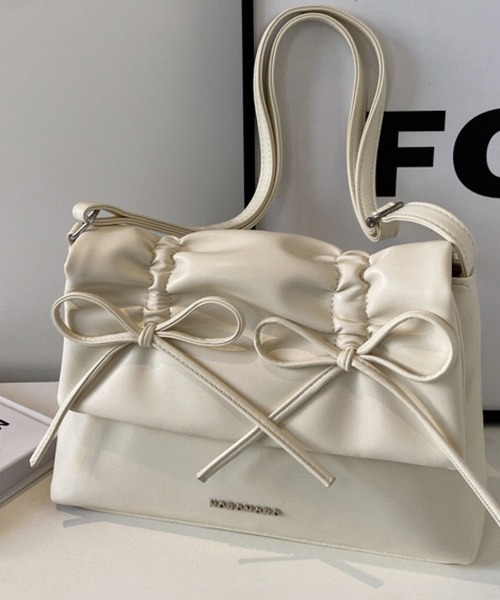 ANOTHER S（アナザーエス）の「2WAYダブルリボン結びトートバッグ（ショルダーバッグ・レディース・ブラック/シルバー/ピンク/アイボリー・FREE）」の6枚目の写真