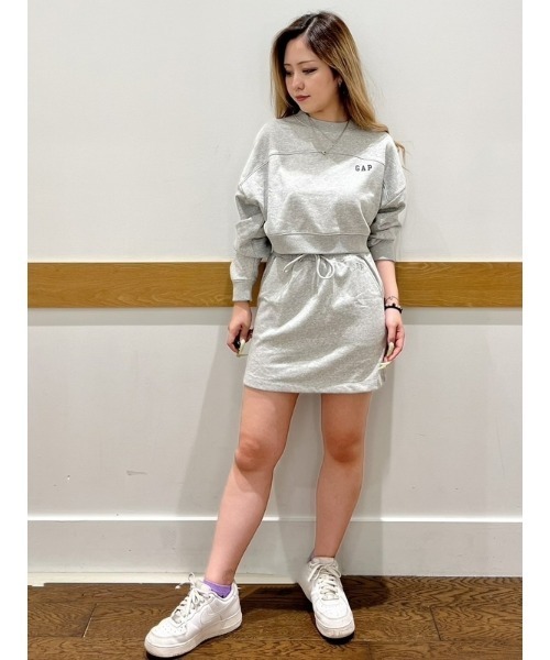 GAP(ギャップ)の「ヴィンテージソフト イージーGapロゴ ミニスカート(スカート・レディース・オフホワイト/ブラック/ライトグレー・S/M/L/XS/XXS)」の17枚目の写真