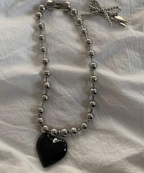 SHEENA（シーナ）の「BIGボールチェーンハートネックレス（ネックレス・レディース・ブラック/レッド/クリーム・FREE）」の13枚目の写真