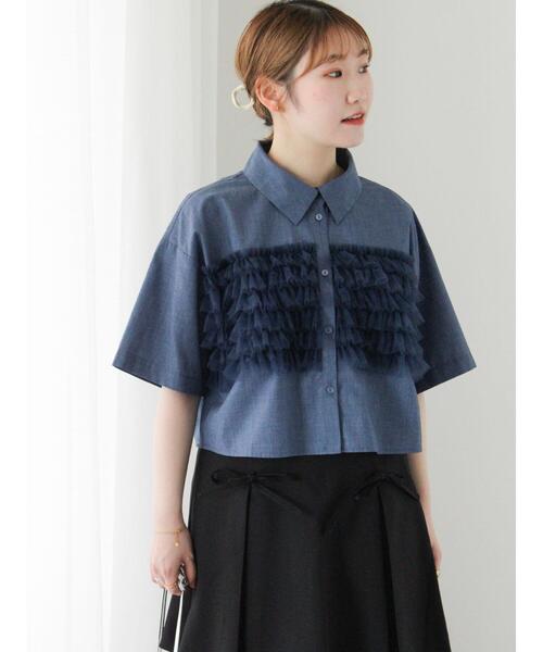 ehka sopo（エヘカソポ）の「チュール付ショートシャツ（シャツ/ブラウス・レディース・ネイビー/オフホワイト/サックスブルー/ブラック・F）」の13枚目の写真