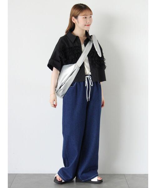 ehka sopo（エヘカソポ）の「チュール付ショートシャツ（シャツ/ブラウス・レディース・ネイビー/オフホワイト/サックスブルー/ブラック・F）」の14枚目の写真