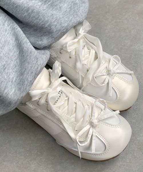 [SALT&CHOCOLATE] Ribbon Sneakers リボンスニーカー 韓国人気 BIJOUX RIBBON SNEAKERS – TOCCA OFFICIAL SITE