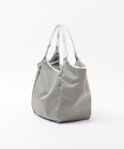 NOLLEY’S(ノーリーズ)の「LIMONTAナイロントートバッグ made in Italy(トートバッグ・レディース・ライトグレー/カーキブラウン/ロイヤルブルー/ブラック・FREE)」の11枚目の写真