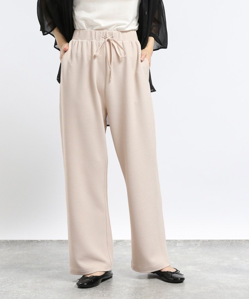 GLOBAL WORK Smile Seed Store(グローバルワーク スマイルシードストア)の「フクレジャガードイージーパンツ/121886(その他パンツ・レディース・ブラック/グレイッシュベージュ/ブルー/チャコール・X-LARGE/LARGE/SMALL/MEDIUM)」の3枚目の写真