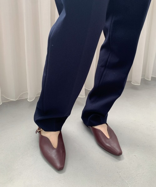 ORiental TRaffic（オリエンタルトラフィック）の「ベルトデザインフラットパンプス 45302（パンプス・レディース・ホワイト/レッド/ブラック・33/34/35/36/37/38/39/40/41/42/43）」の8枚目の写真