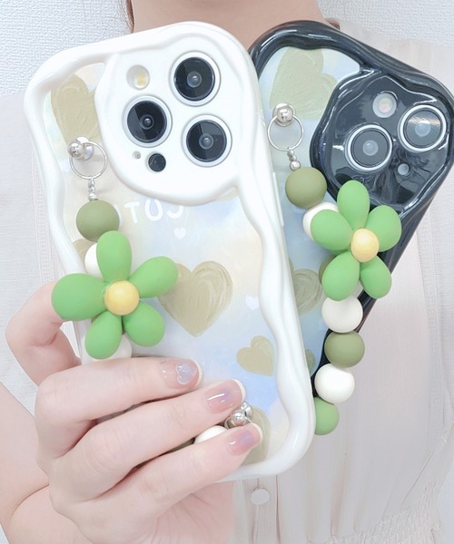 Lace Ladies(レースレディース)の「ウエーブライン 3D フラワーストラップ付き iPhone ケース(スマホケース/カバー・レディース・ブラック/ホワイト・A/F/I/K/J/P/Q/R/U/V/15 /15D)」の7枚目の写真
