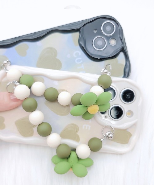 Lace Ladies(レースレディース)の「ウエーブライン 3D フラワーストラップ付き iPhone ケース(スマホケース/カバー・レディース・ブラック/ホワイト・A/F/I/K/J/P/Q/R/U/V/15 /15D)」の13枚目の写真