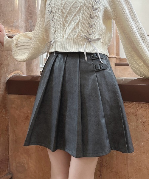 F i.n.t(フィント)の「キルト風フェイクレザーミニスカート/fint(スカート・レディース・ブラウン/チャコールグレー・FREE)」の2枚目の写真
