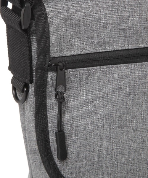 LAKOLE（ラコレ）の「メッセンジャーミニショルダーバッグ / 200731（ショルダーバッグ・メンズ・サンドグレー/ブラック・FREE）」の20枚目の写真