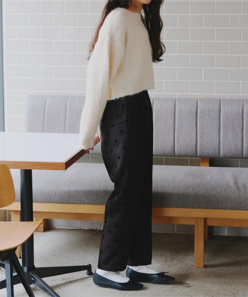 titivate(ティティベイト)の「フロッキードットテーパードパンツ(その他パンツ・レディース・チャコール/ブラック・M)」の15枚目の写真