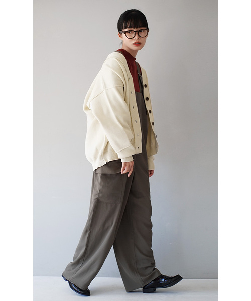 zootie（ズーティー）の「ダンボールニット Vネックカーディガン（カーディガン/ボレロ・レディース・グリーン系その他/ライトグレー/ブルー/アイボリー/ブラック・フリー）」の6枚目の写真