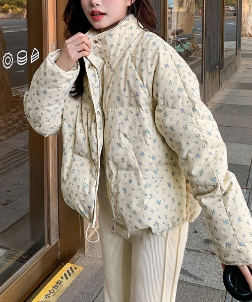 LAC-VERT（ラック・ヴェール）の「小花柄コンパクト丈パデット