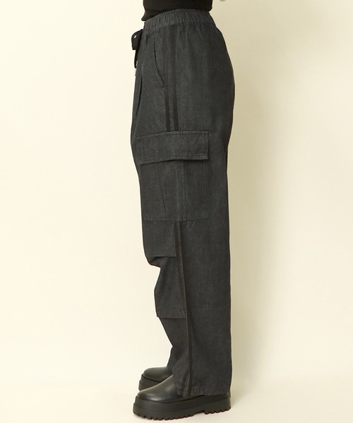 GORGE（ゴージ）の「ラインデニムカーゴパンツ（カーゴパンツ・レディース・ベージュ/ケミカルウォッシュ/ブラック・F）」の9枚目の写真