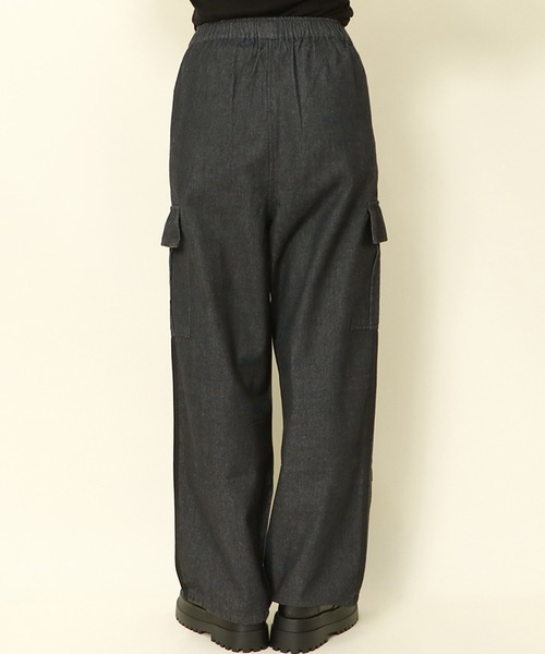 GORGE（ゴージ）の「ラインデニムカーゴパンツ（カーゴパンツ・レディース・ベージュ/ケミカルウォッシュ/ブラック・F）」の10枚目の写真
