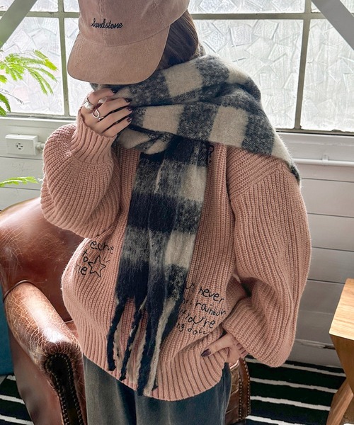 セール】手書きロゴ刺繍ニット【ZOZOTOWN限定アイテム】（ニット