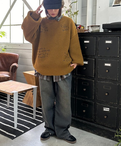 セール】手書きロゴ刺繍ニット【ZOZOTOWN限定アイテム】（ニット