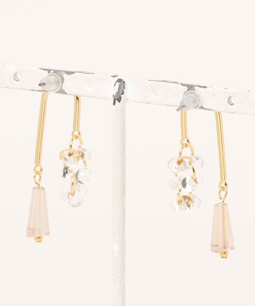VIBGYOR（ヴィブジョー）の「【cheri】アシンメトリーのモービルピアス/ゴールド/チタン(MA)（ピアス（両耳用）・レディース・ゴールド・FREE）」の2枚目の写真