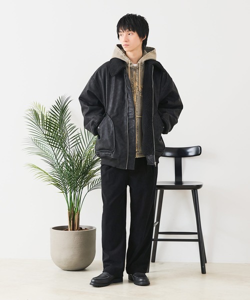 UNIIT(ユニット)の「【UNIIT/ユニット】ヴィンテージライク オーバーサイズ PUボアフライトジャケット(ミリタリージャケット・メンズ・ブラック/ブラウン・MEDIUM/LARGE)」の8枚目の写真