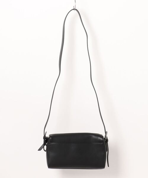 A.P.C.（アーペーセー）の「CAMERA BAG NINO（ショルダーバッグ・メンズ・ブラック・ONESIZE）」の2枚目の写真