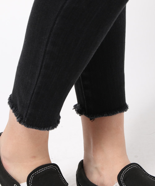 CIAOPANIC（チャオパニック）の「【Ciaopanic】　ストレッチカットオフスキニーPTS（デニムパンツ・レディース・グレー/ライトブルー/ブラック・MEDIUM/SMALL）」の10枚目の写真