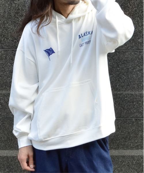 MODISH GAZE(モディシュガゼ)の「【MODISH GAZE】ALASKAバックプリントパーカー(CP)(パーカー・メンズ・ブラック/オフホワイト/ネイビー・M/L)」の17枚目の写真